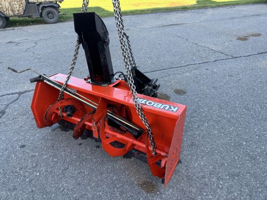 Kubota BX2750A front mount snowblower