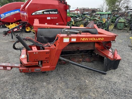 New Holland 411 discbine