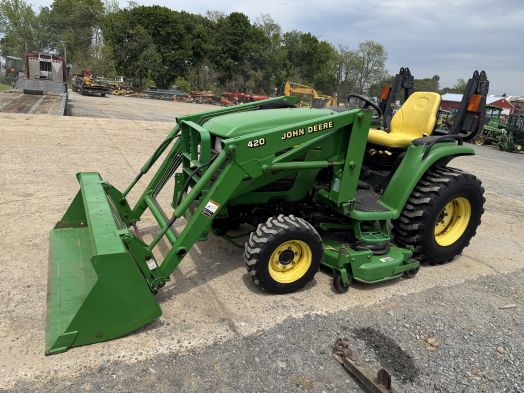 John Deere 4210 4wd loader and mower