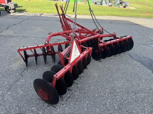 Massey Ferguson 8' 3pt disc 