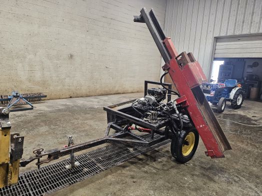 Trailer type post pounder