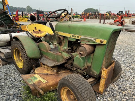 John Deere 110 lawn tractor