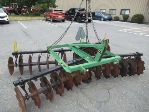 John Deere 10 3pt disc harrow 620