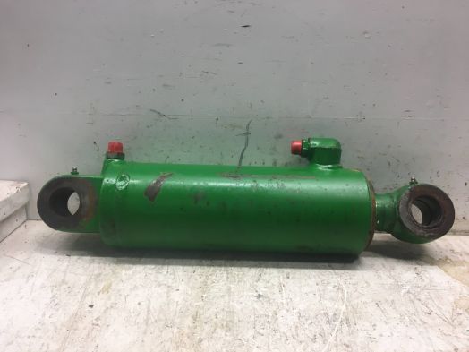 LIFT CYLINDER