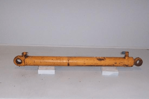 Case Lift Cylinder