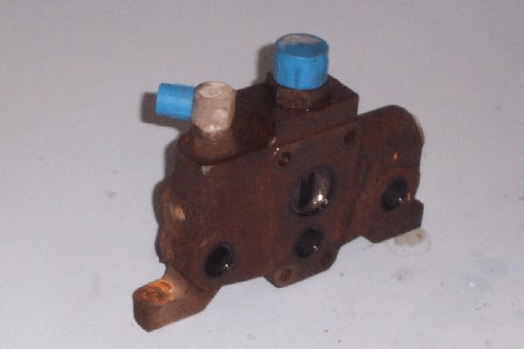 Case Outlet Valve Section