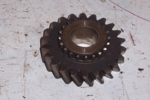 Case Front Main Shaft Gear