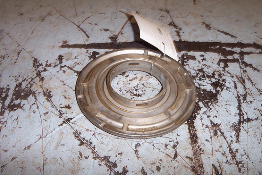 John Deere Piston - Clutch