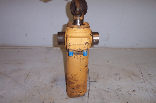 Caterpillar Swing Cylinder R.h.