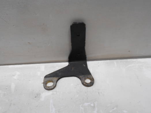 Case-international Oil Pan Bracket - R.h.