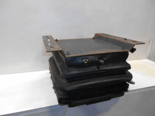 Case-international Mechanical Seat Suspension