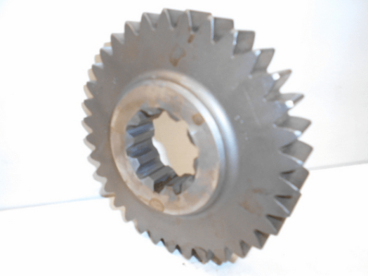 Case International Pinion Shaft Driven Gear