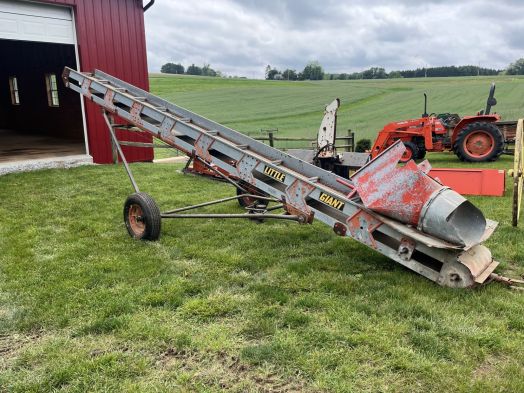 Little Giant 24' grain hay elevator