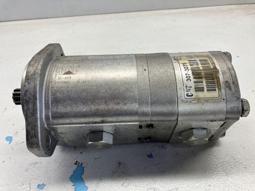 HYDROSTATIC CHARGE GEAR PUMP
