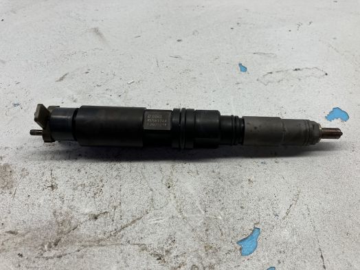 FUEL INJECTOR