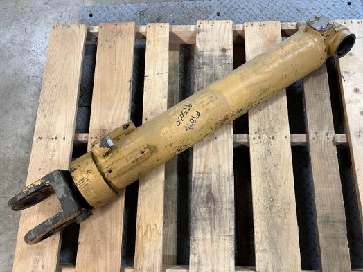 LIFT CYLINDER