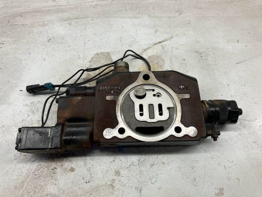 BACKHOE AUXILIARY VALVE W/FLOW SOLENOID