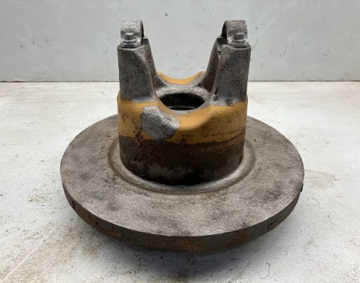 DISC BRAKE HOUSING W/ YOKE