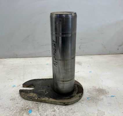 LOADER FRAME PIN