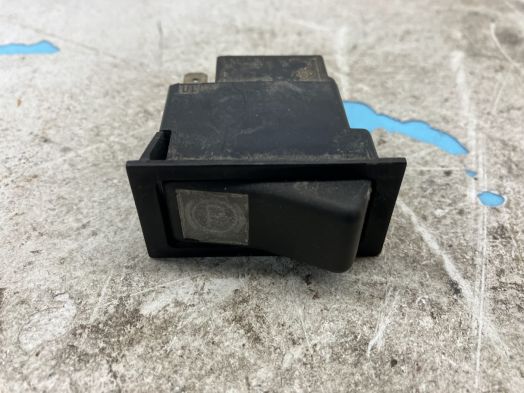 PARKING BRAKE SWITCH