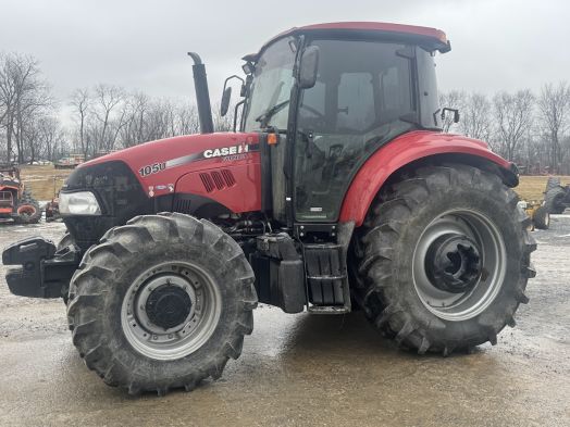 CASE IH FARMALL 105U Salvage Tractor #12574