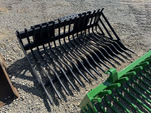 JM 64" rock fork bucket 