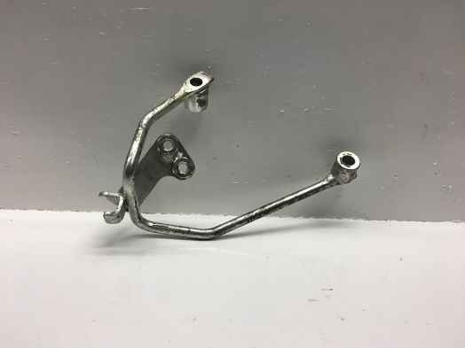 OIL COOLER HOSE RETAINER