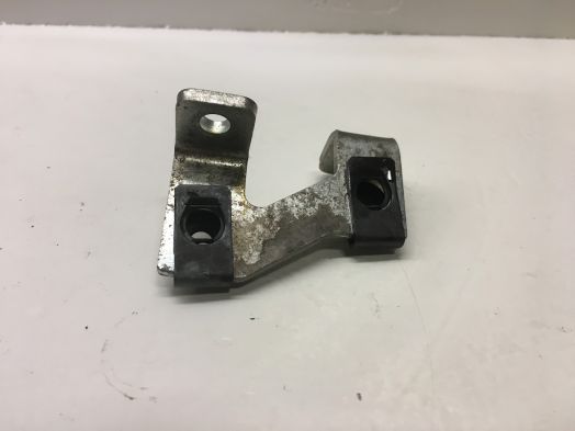 HST PEDAL STOP BRACKET