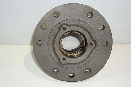 John Deere Front Hub
