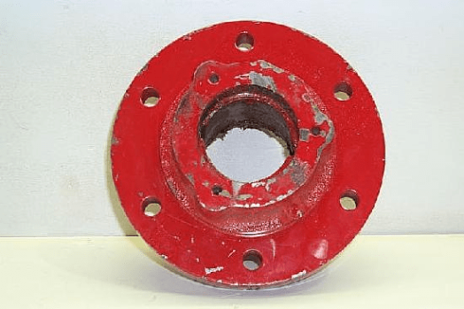 Farmall Front Hub