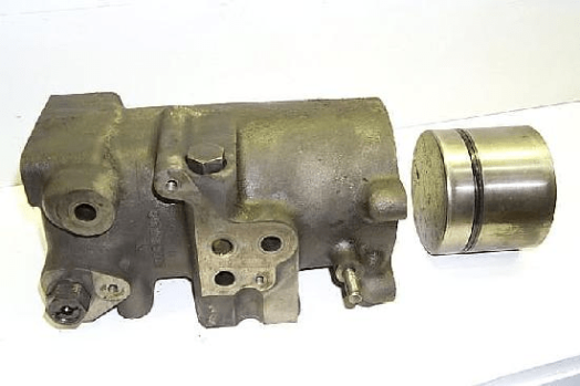 Farmall Draft Control Cylinder Assembly