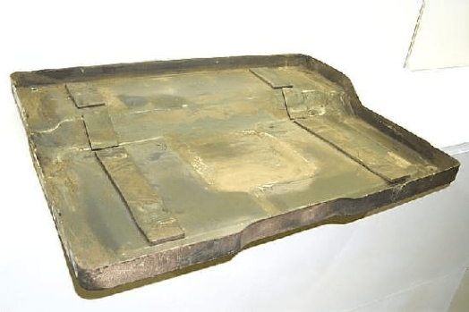 White Heat Shield Under Plate
