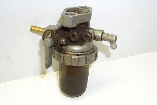Case-international Fuel Filter Assembly
