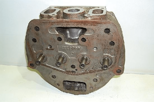 John Deere Cylinder Head