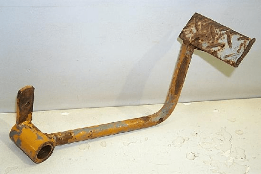 Kubota Pedal - R.h.