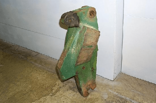 John Deere Drawbar Rear Support Bracket - R.h.