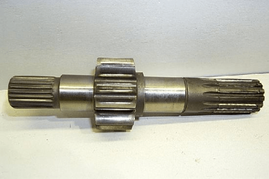 Massey Ferguson Pinion Shaft - R.h.