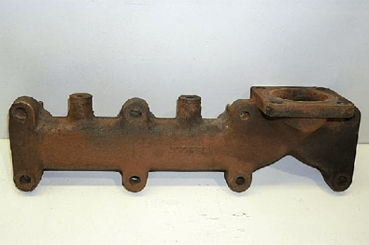 Case Exhaust Manifold