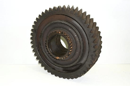 John Deere Lower Countershaft Gear