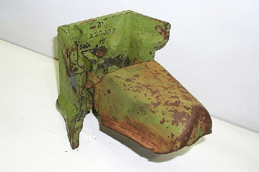 John Deere Oil Seal Housing W/ Guard