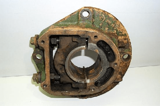 John Deere Main Bearing Housing - L.h.