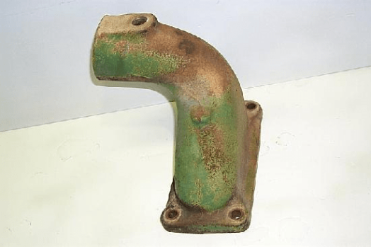 John Deere Cylinder Water Outlet