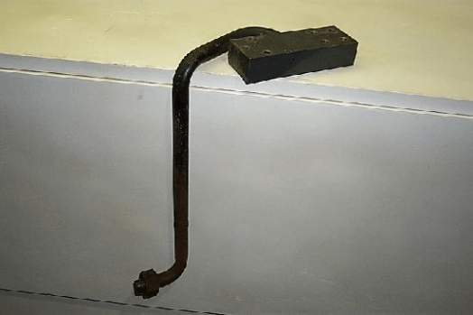 Kubota Delivery Pipe - Front