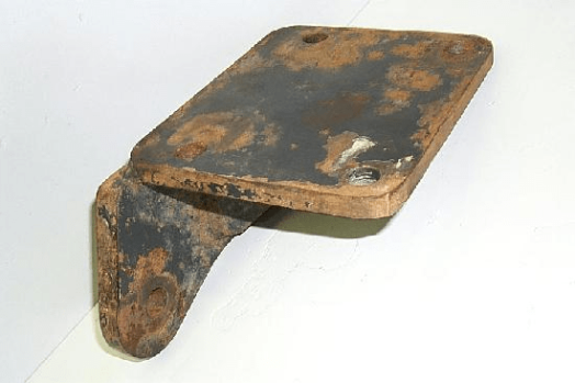 White Hitch Support - R.h.