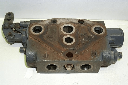 New Holland Aux Valve - Standard