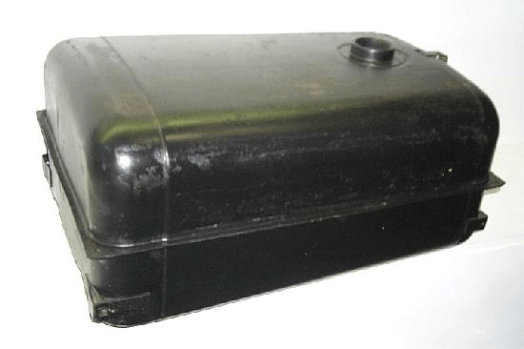 Case Fuel Tank