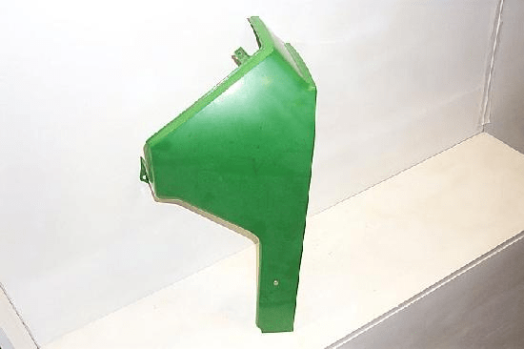 John Deere Cowl - R.h.