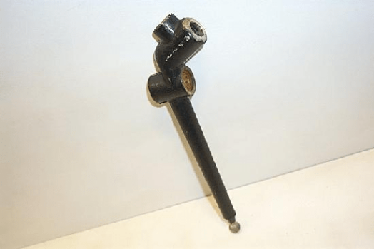 Case-international Hand Lever - Lower