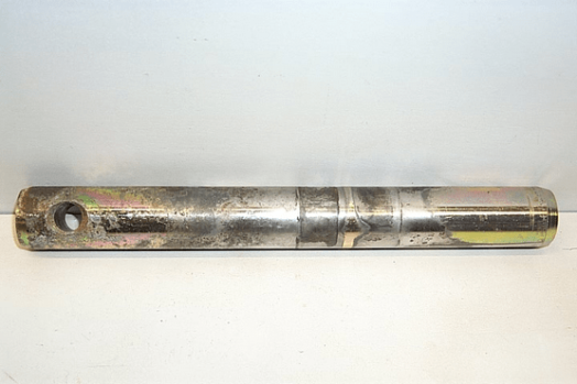 Case Lift Cylinder Pin - Rear