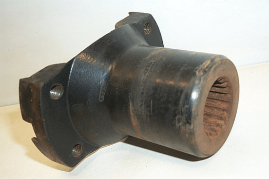 Case-international Drive Shaft Yoke - Rear